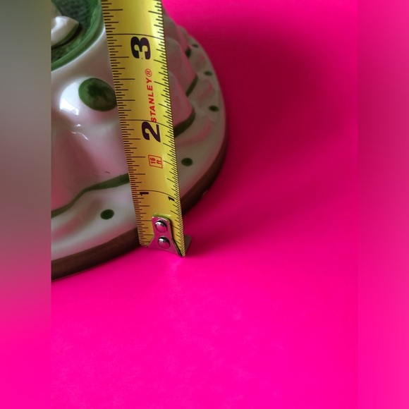 Sigma the Tastesetter White Bunny Rabbit Ceramic Hanging 3-D Mold Easter - Picture 10 of 12